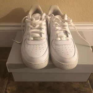 White size 6Y Nike Airforce ones.